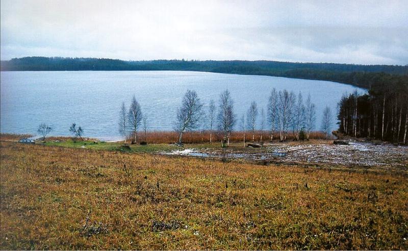 File:Kirikumäe järv.jpg
